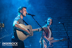 Enderrock Sona amb Roba Estesa i Les Montses a l'Antiga Fàbrica Estrella Damm de Barcelona 